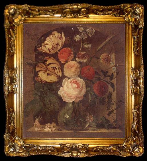 framed  unknow artist Still life of various flowers in a glass vase,set in a niche, ta009-2
